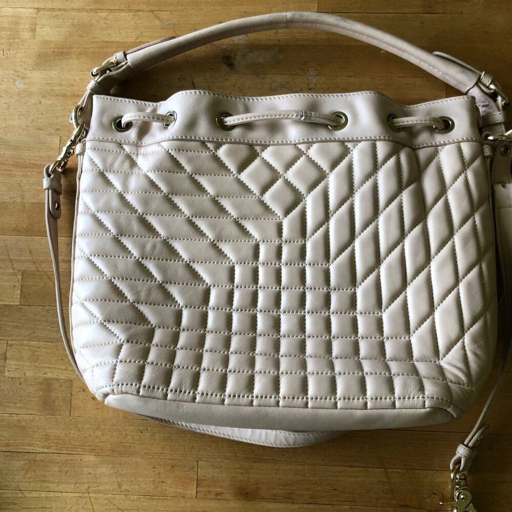 Badgley Mischka Cream With Hint of Pink Quilted Leather Bucket Bag - Picture 10 of 15